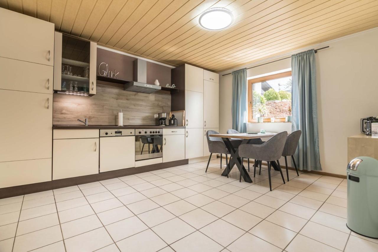 Haus Baerbel Apartman Geisfeld  Kültér fotó