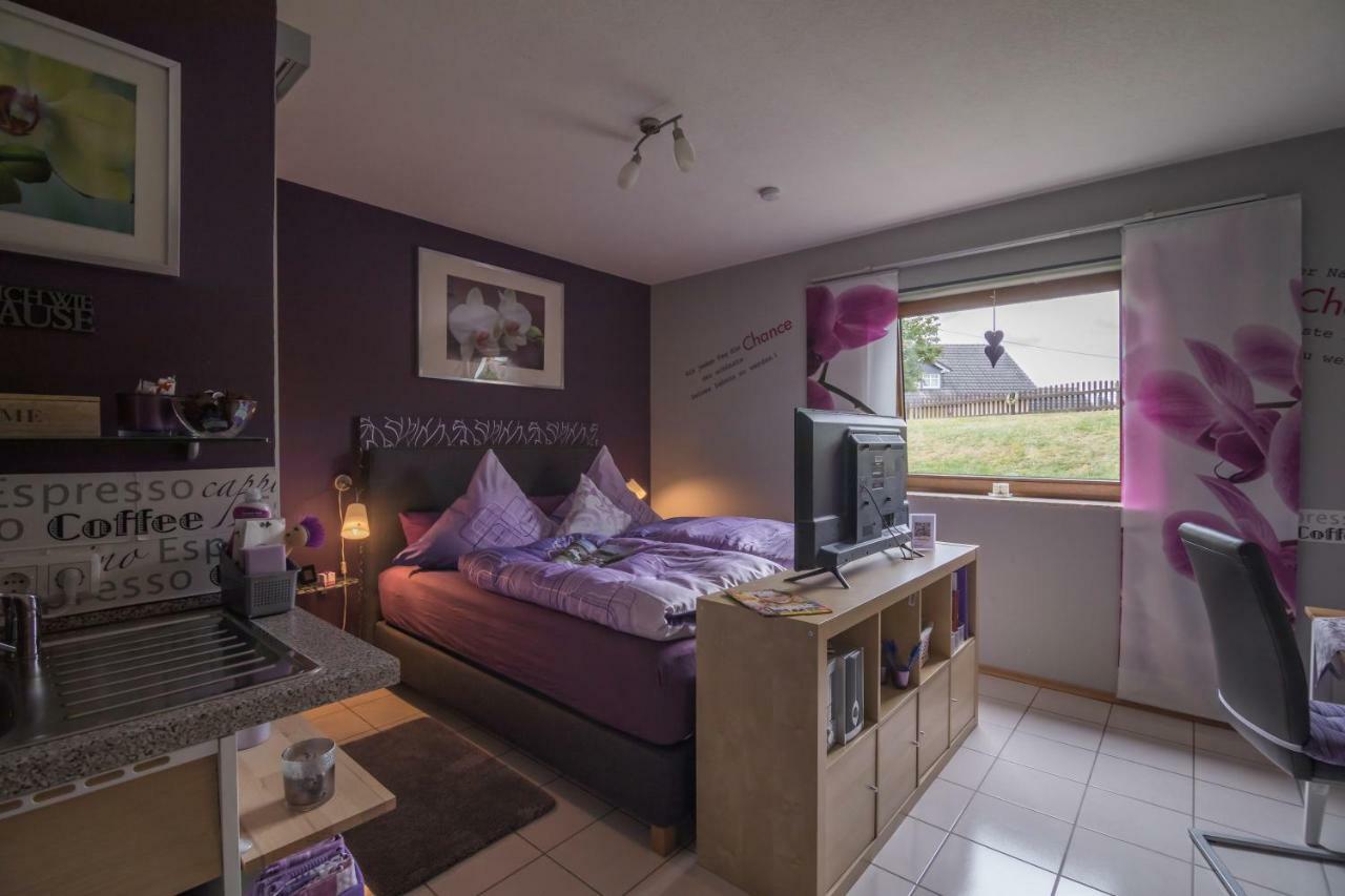 Haus Baerbel Apartman Geisfeld  Kültér fotó