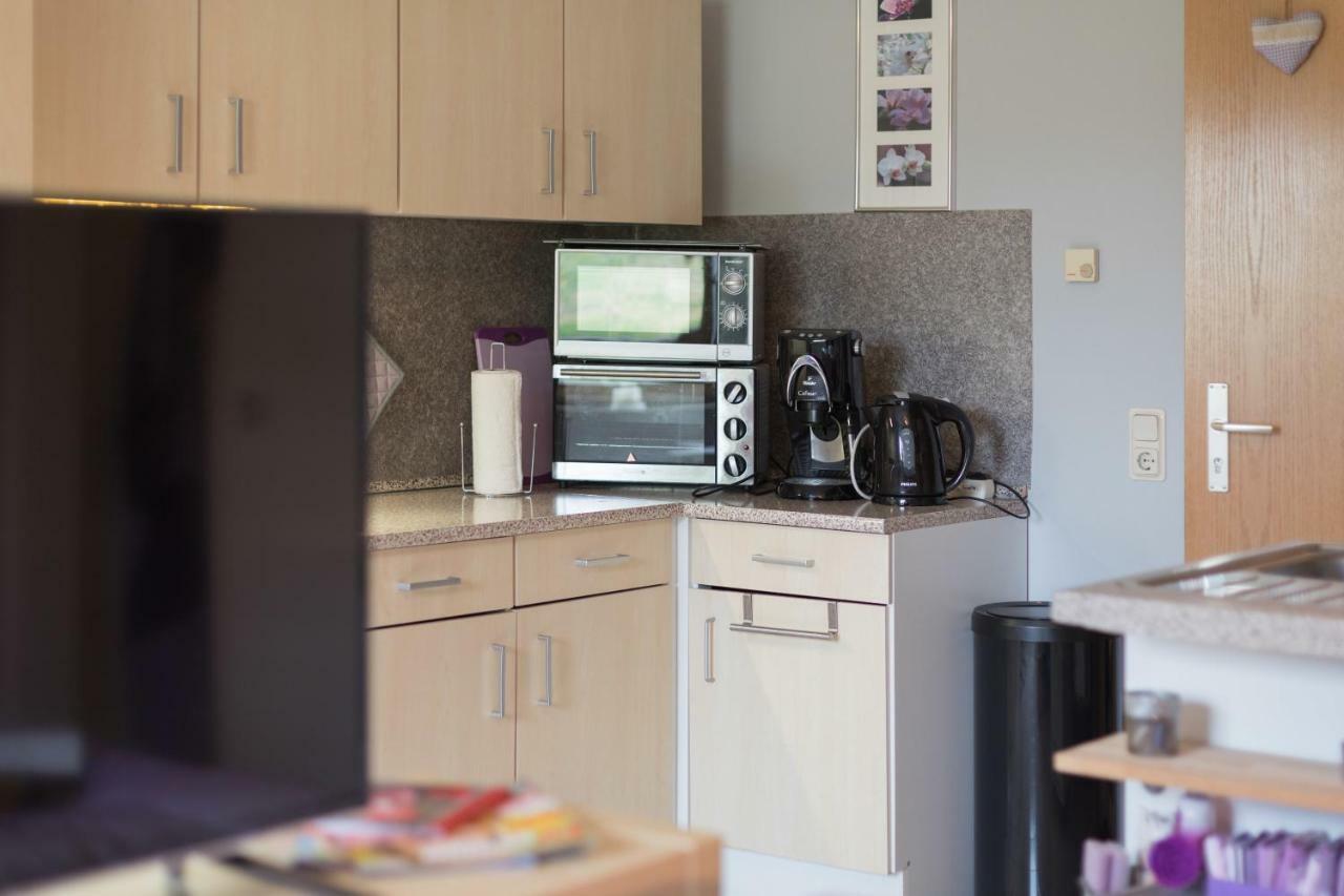 Haus Baerbel Apartman Geisfeld  Kültér fotó